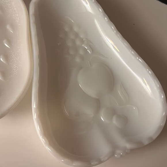 Glass candy bowls - Picture 4 of 4